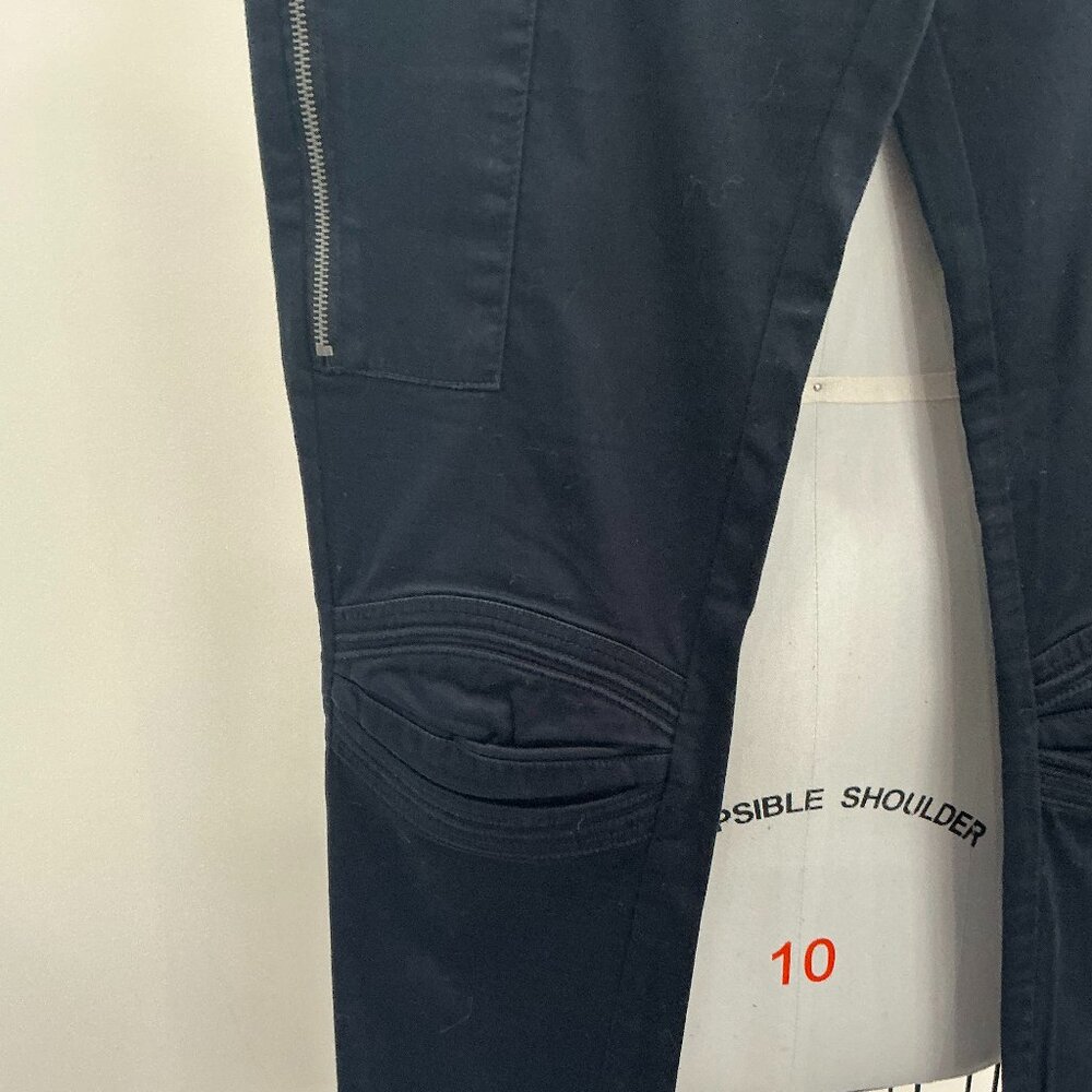 Woman Pants - Picture 2 of 6